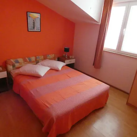 Apartman Saric Rogoznica *