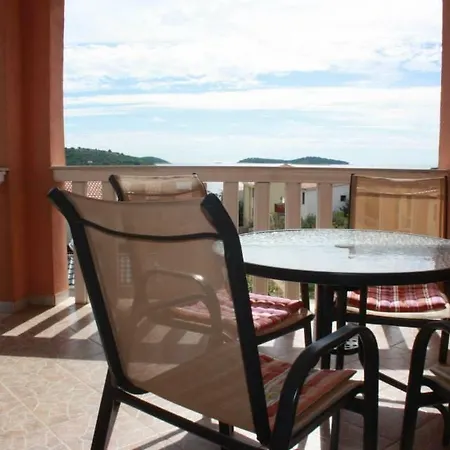 Lägenhet Saric Rogoznica Zečevo