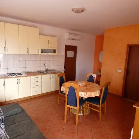 Lägenhet Saric Rogoznica *