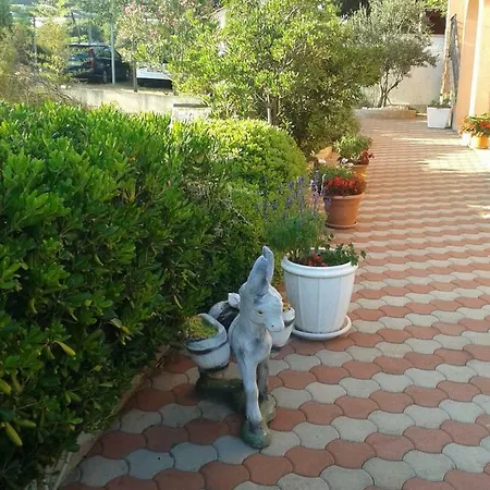 Lägenhet Saric Rogoznica