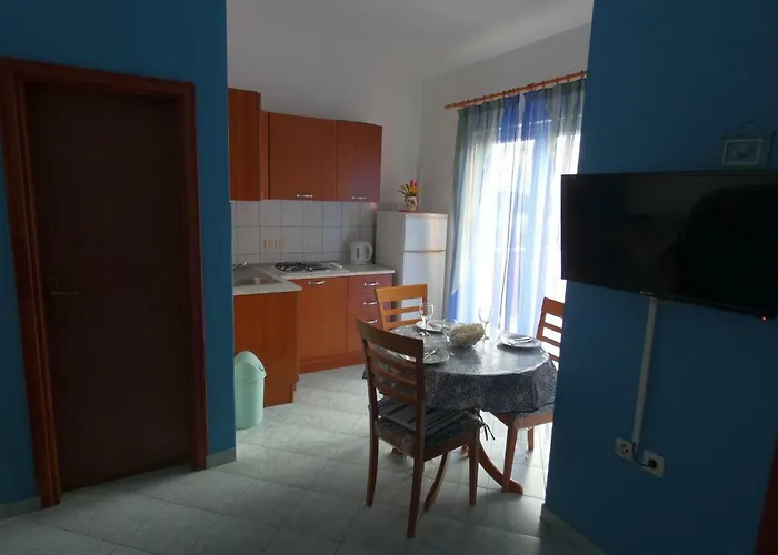 Saric Rogoznica Zečevo