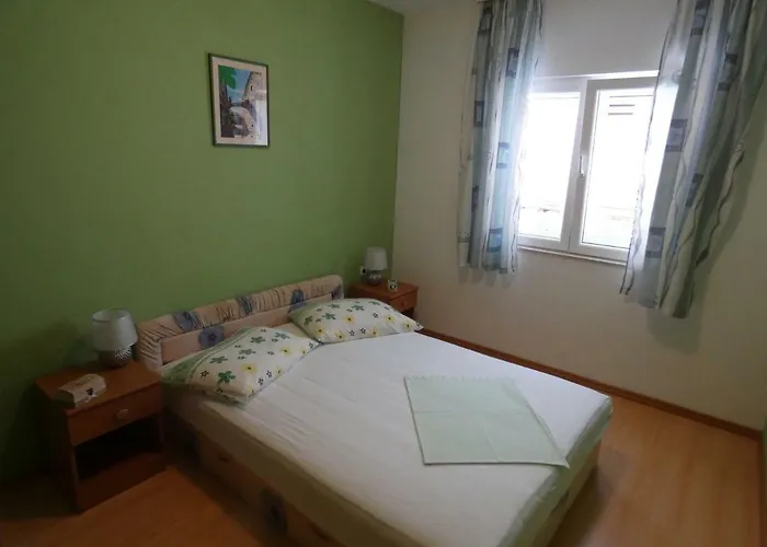 아파트 Saric Rogoznica