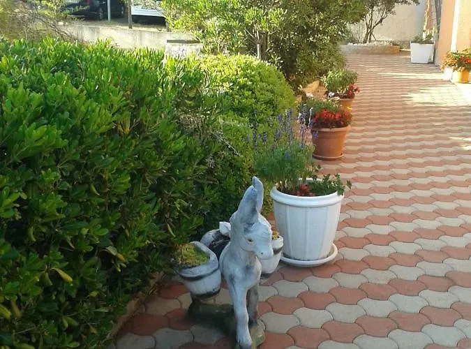 아파트 Saric Rogoznica